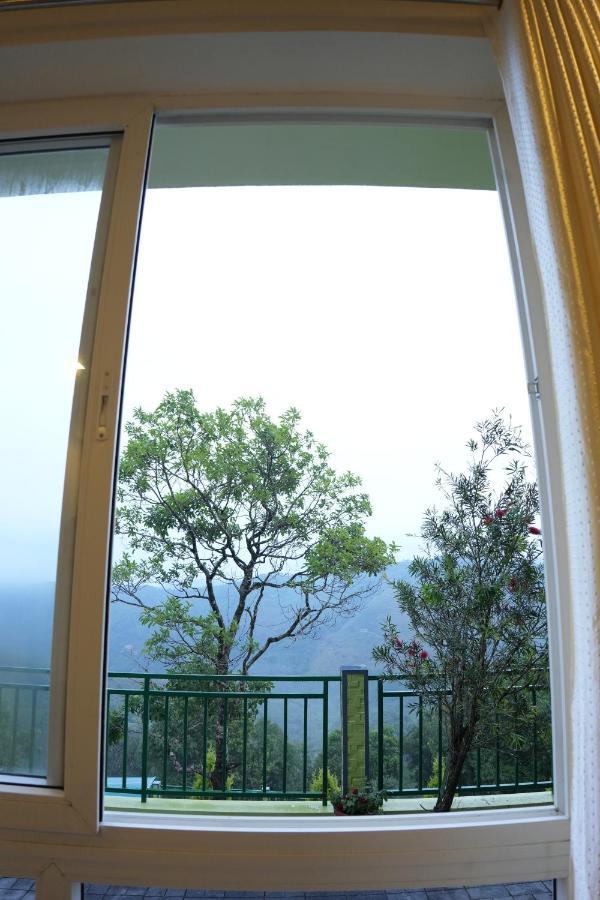 Vaga Mist Resort Vagamon Идукки Экстерьер фото